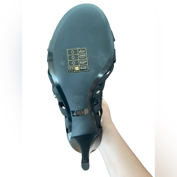 Michael Kors Women’s Black Studded Cage Sandals Heels Size 6.5M Zip Back - Picture 5 of 7